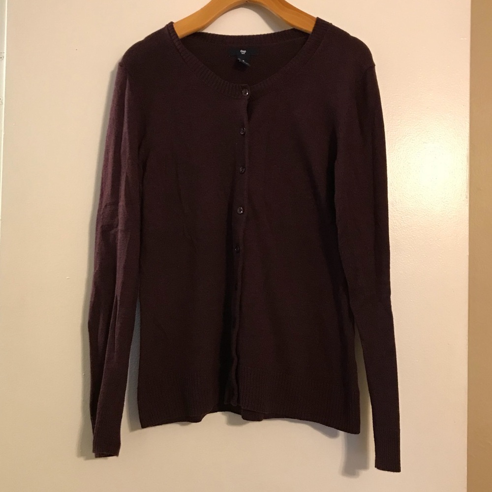 GAP maroon cardigan